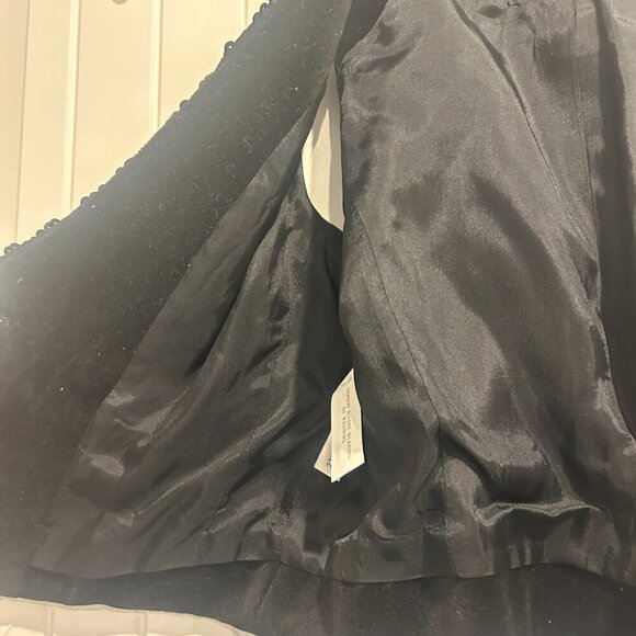Ann Taylor Loft Black Sequins Vest Women’s Size 2 - Picture 9 of 9